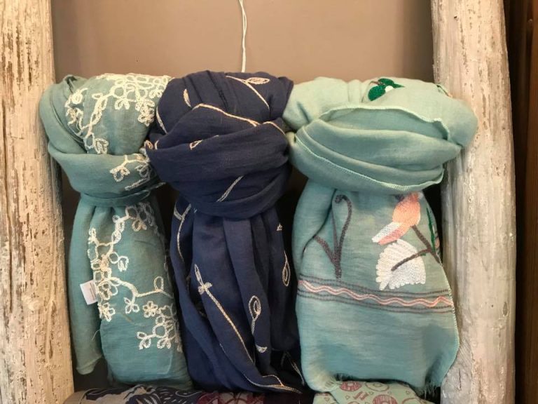 27336426_815079145345061_4652809627679700099_n