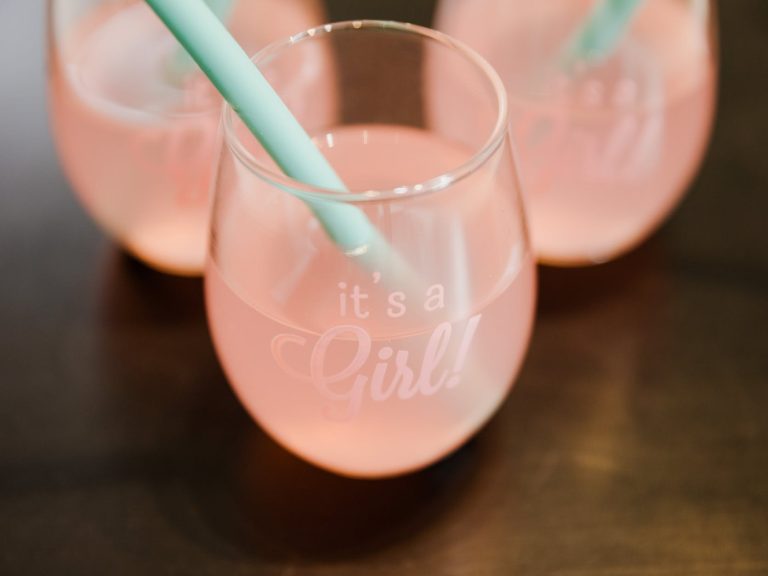 pexels-photo-9214977 pink juice in glasses